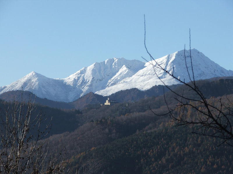https://soledarte.it/images/lanzo/montagna/montagna_07.jpg